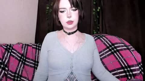 Snapshot of amelia__miller chatting on 05.17.26 Amelia online show from 05.17.26