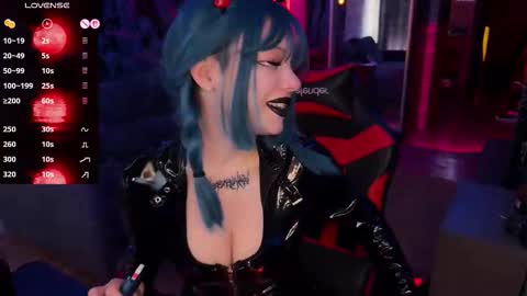 Amelia Aley  online show from 09.19.25