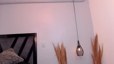 Snapshot of amelia_brixton chatting on 10.24.25 AMELIA online show from 10.24.25