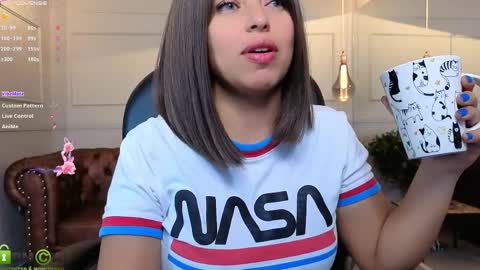 AMELIA online show from 04.06.26