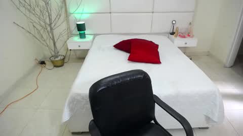 amelia online show from 01.27.25