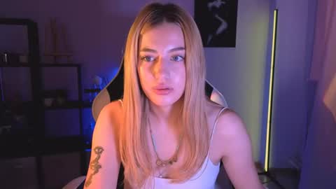Snapshot of ameliarosaline chatting on 07.03.26 ameliarosaline online show from 07.03.26