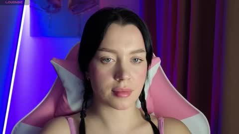 Snapshot of ameliasonk chatting on 11.11.25 Amelia Sonk online show from 11.11.25