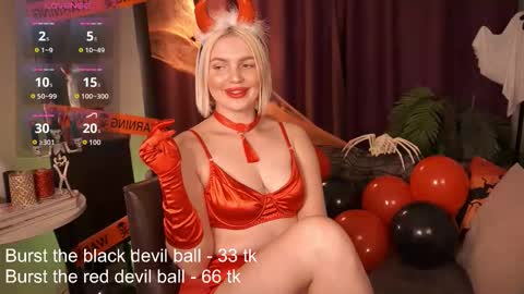  Amelia  online show from 10.31.25