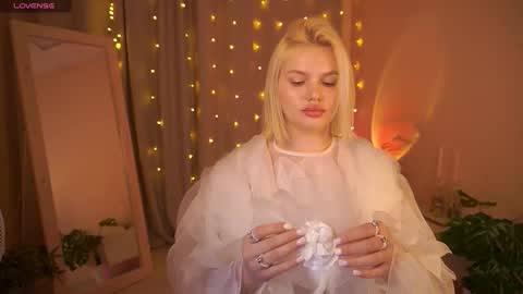  Amelia  online show from 01.19.26