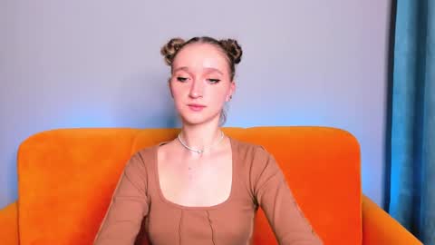 Snapshot of ameliawise chatting on 12.28.24 ameliawise online show from 12.28.24