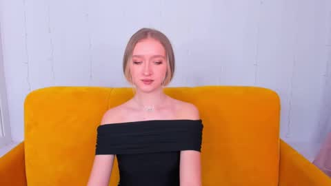 Snapshot of ameliawise chatting on 01.18.25 ameliawise online show from 01.18.25