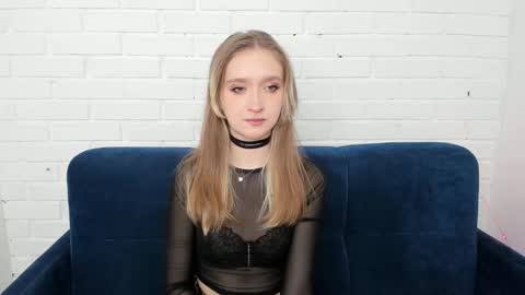 Snapshot of ameliawise chatting on 02.07.25 ameliawise online show from 02.07.25