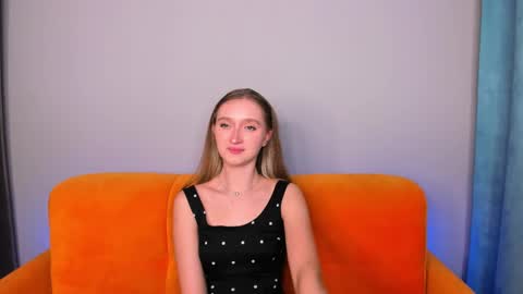 Snapshot of ameliawise chatting on 02.21.25 ameliawise online show from 02.21.25