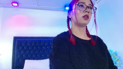Amelie online show from 04.16.26