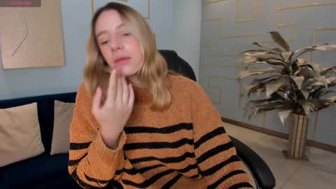 Amelie Graham online show from 12.27.24