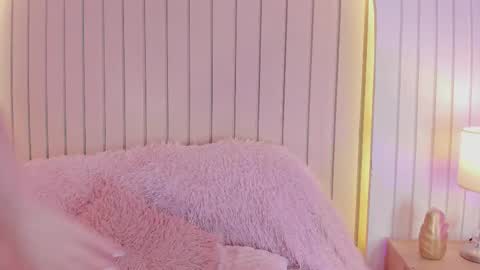 Amelia online show from 09.24.25