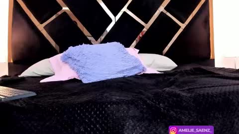 Snapshot of ameliie_saenz chatting on 03.05.25 Ameli online show from 03.05.25