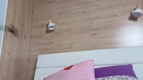 Snapshot of amelijarouz chatting on 10.16.25 Amelija Rouz online show from 10.16.25