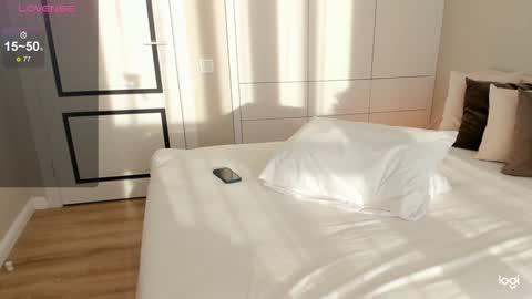 Snapshot of amelinalove chatting on 12.18.24 Amelina Love online show from 12.18.24