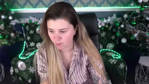 amellymillyy online show from 12.22.25