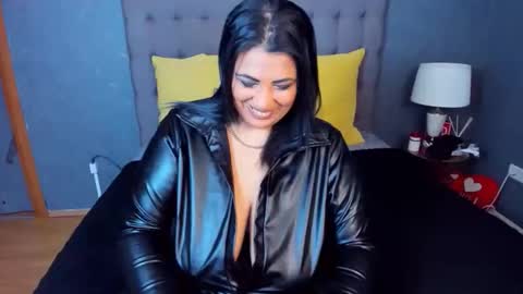 Snapshot of amelycube343767 chatting on 11.28.25 amelycube343767 online show from 11.28.25