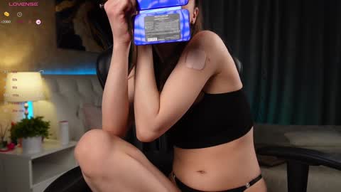 Snapshot of amelyxxx chatting on 01.31.25 Amy online show from 01.31.25