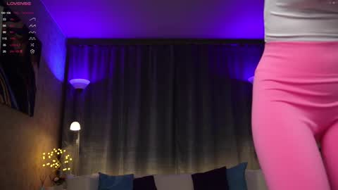 Snapshot of amelyxxx chatting on 03.02.25 Amy online show from 03.02.25