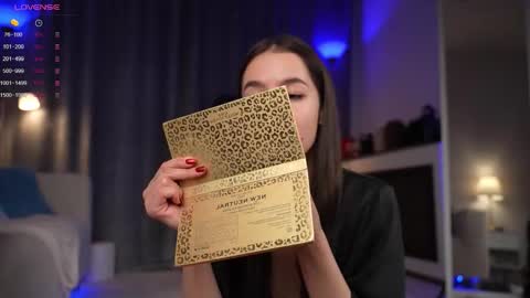 Snapshot of amelyxxx chatting on 09.27.25 Amy online show from 09.27.25