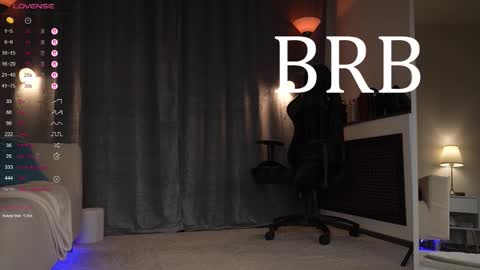 Snapshot of amelyxxx chatting on 09.28.25 Amy online show from 09.28.25