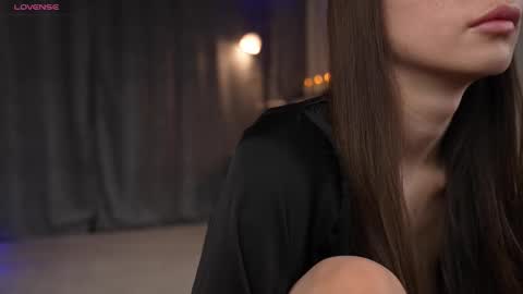 Snapshot of amelyxxx chatting on 11.03.25 Amy online show from 11.03.25