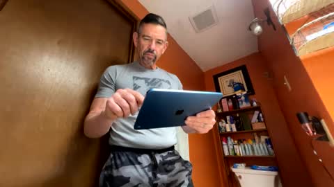 Snapshot of american_ron chatting on 02.15.26 american_ron online show from 02.15.26