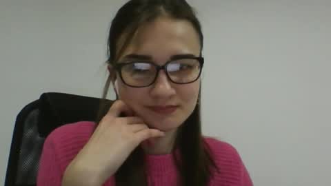 Snapshot of amethystnight_ chatting on 02.18.25 Julia online show from 02.18.25
