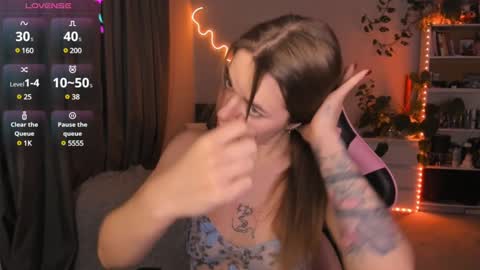 Hi-hi I am Kate welcome to my sexy room online show from 12.10.24