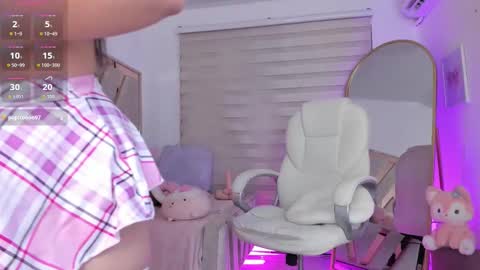 Ami  online show from 09.10.25