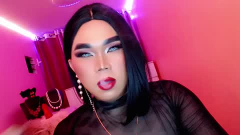 Queen Mireska online show from 03.01.25