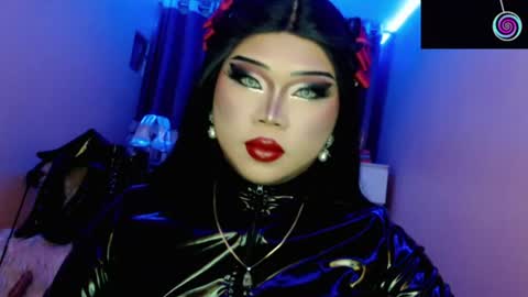 Queen Mireska online show from 06.21.26