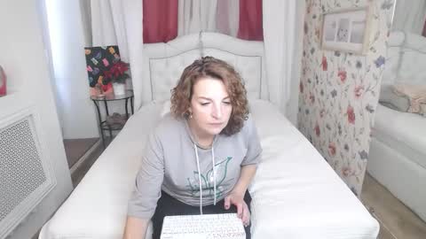 Ami online show from 09.09.25