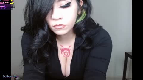 Snapshot of amilustxx chatting on 09.27.25 amilust online show from 09.27.25