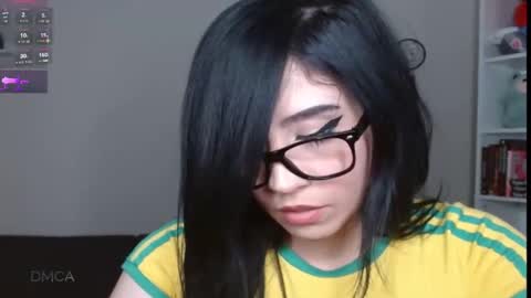 Snapshot of amilustxx chatting on 02.20.26 amilust online show from 02.20.26