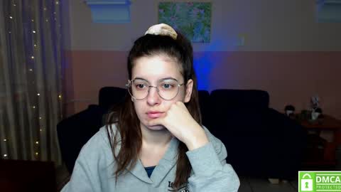 Amina online show from 02.17.25