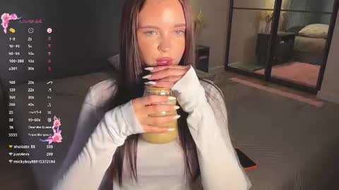 aminaliven online show from 06.20.26
