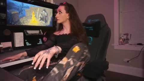   Am-er-in online show from 04.10.26