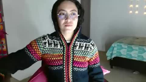 Snapshot of amitlu_ chatting on 01.23.25 amitlu_ online show from 01.23.25