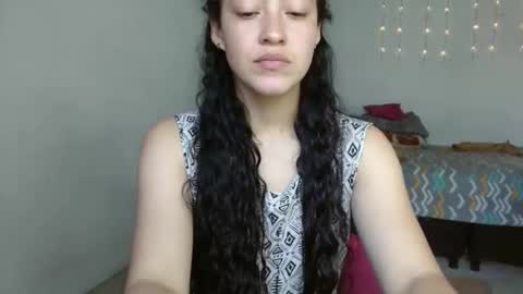 Snapshot of amitlu_ chatting on 09.09.25 amitlu_ online show from 09.09.25