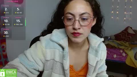 Snapshot of amitlu_ chatting on 11.09.25 amitlu_ online show from 11.09.25