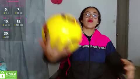 Snapshot of amitlu_ chatting on 01.14.26 amitlu_ online show from 01.14.26