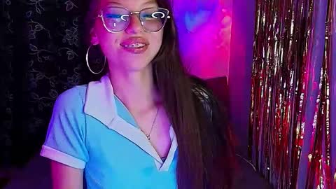 Ammelie online show from 12.04.25