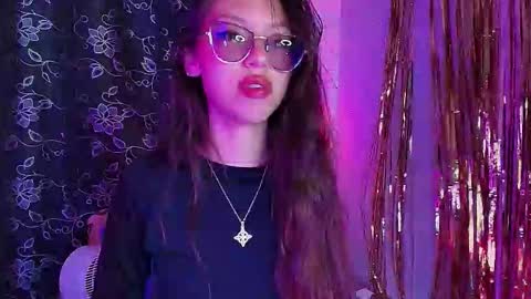 Ammelie online show from 12.22.25