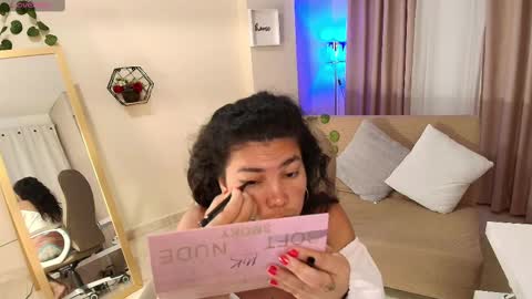 Amelya online show from 02.12.25