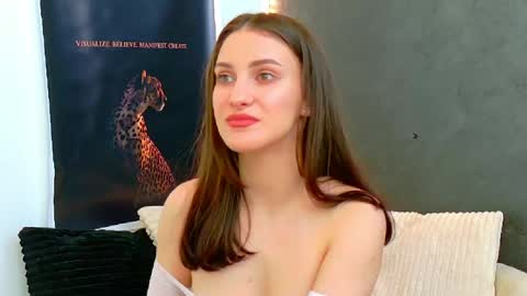 Snapshot of ammirra_a chatting on 04.07.26 Amira online show from 04.07.26