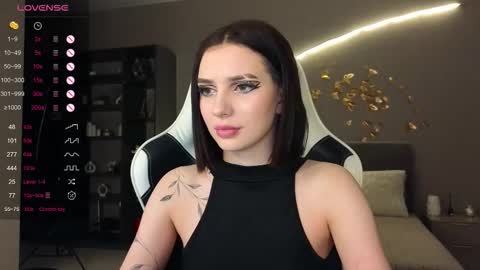 Ammy  dont forget to thumbs up me  online show from 11.10.25