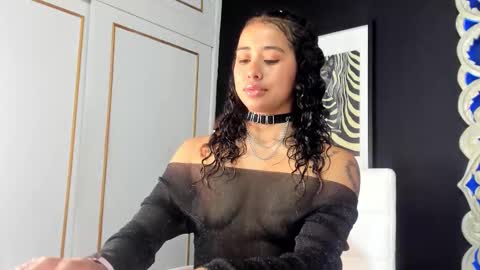 Ammy Nova online show from 09.15.25