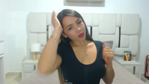 ammy_velez online show from 01.06.25