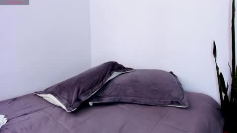 Snapshot of ammyrose_1 chatting on 10.03.25 ammy online show from 10.03.25